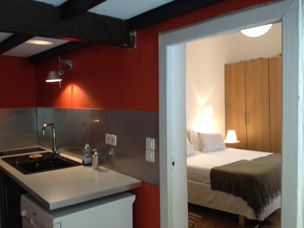 La Suite Du Jeune Homme Montpellier Bilik gambar