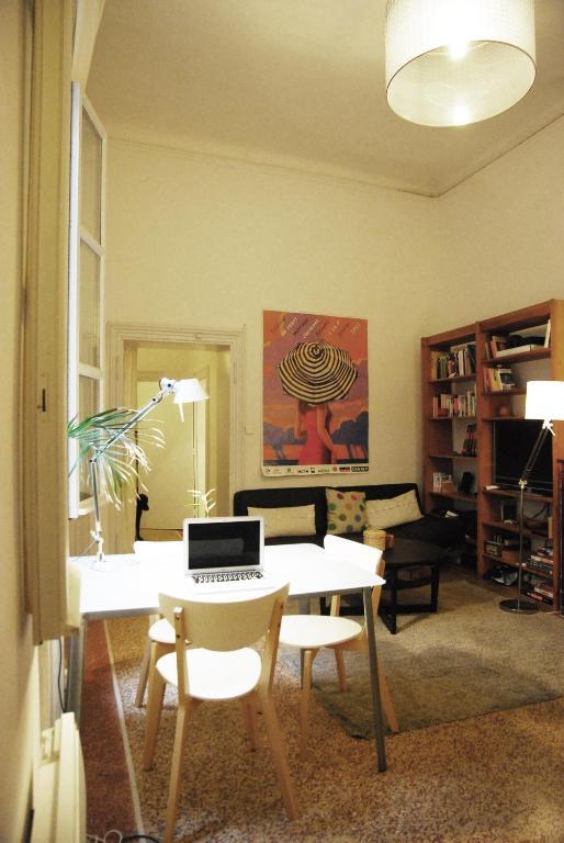 La Suite Du Jeune Homme Montpellier Luaran gambar